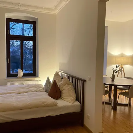 Διαμέρισμα Stilvoll Und Gemuetlich Wohnen Am Schlosspark Κέμνιτς